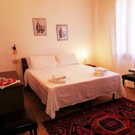 Residenza Ponte Degli Scalzi Venezia Eksteriør bilde